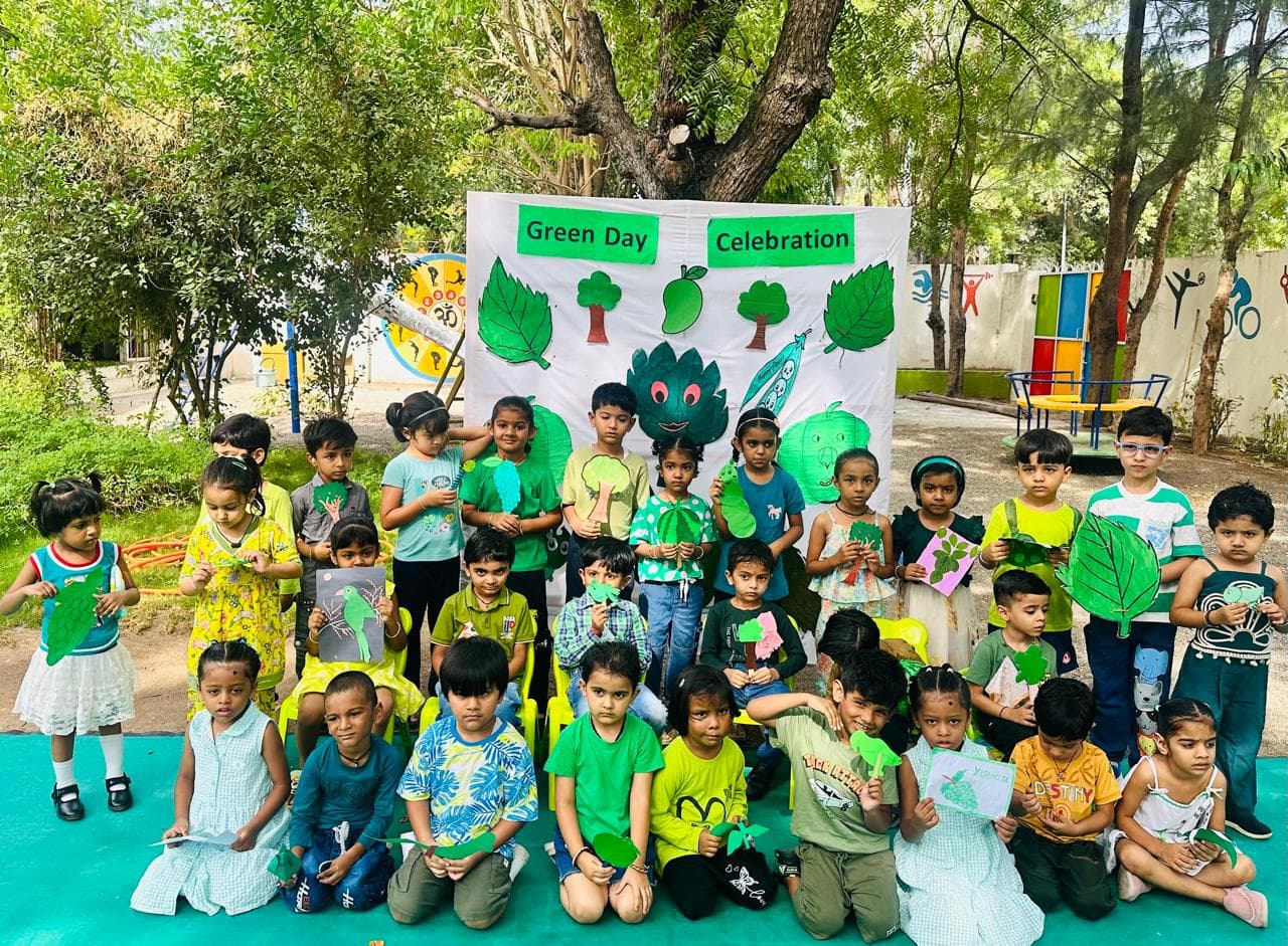 Colour's Celebration – Green – photo 2