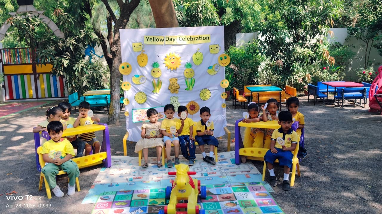 Yellow Day Celebration – photo 2